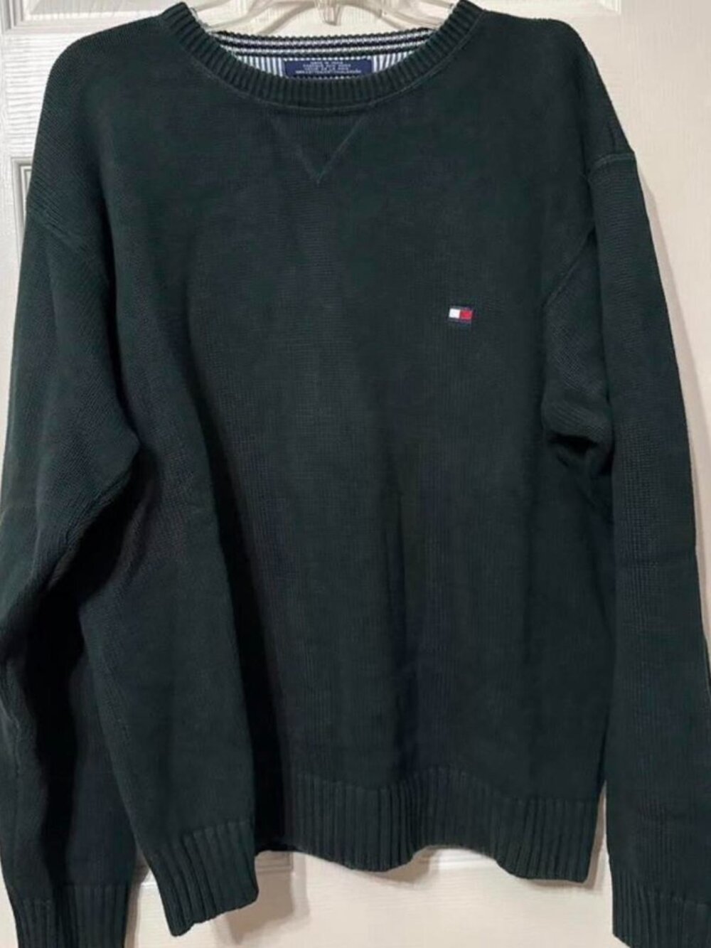 Tommy Hilfiger forest green sweater Size XL #preppy #classic